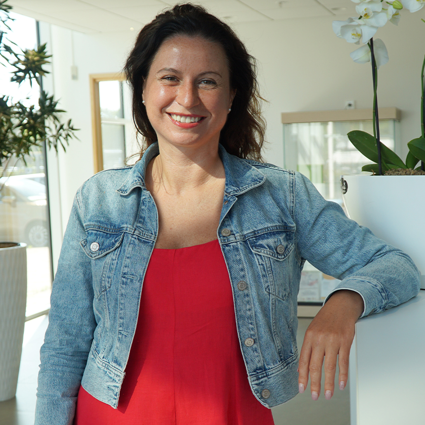 Yana Vykhoreva Image And Text 840X840